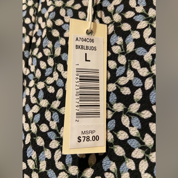 NWT~Beautiful On Trend Crepe Textured Palazzo Pants - Picture 7 of 11